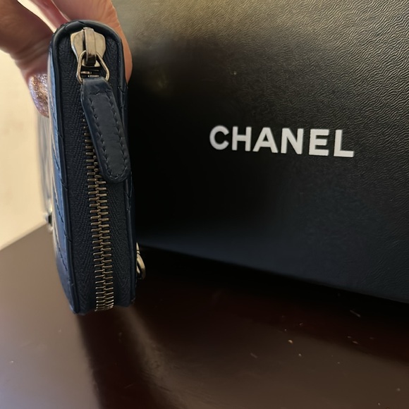 Rare Chanel Blue Le Boy Zip Crossbody Purse Wallet WOC 7.5x4x1 inches! EUC!!! - Picture 7 of 10